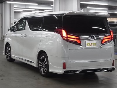 2023 TOYOTA ALPHARD — миниатюра 11
