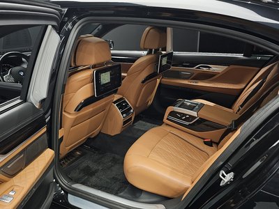 صورة مصغرة 18 لـ 2020 BMW 7 SERIES