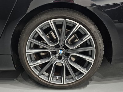 صورة 8 لـ 2020 BMW 7 SERIES