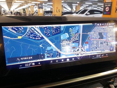 صورة مصغرة 15 لـ 2025 BMW X5