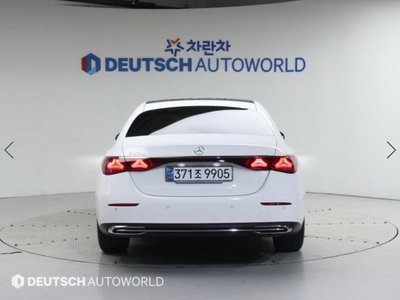 MERCEDES-BENZ E-CLASS - 5