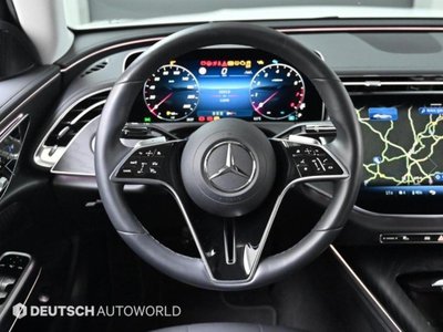 MERCEDES-BENZ E-CLASS - 4