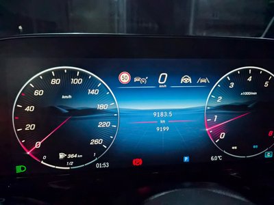 MERCEDES-BENZ E-CLASS - 7