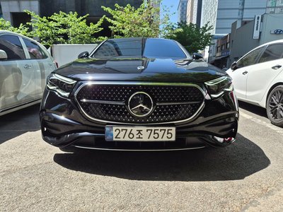 MERCEDES-BENZ E-CLASS - 2