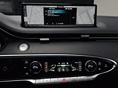 2024 Genesis GV70 — миниатюра 15