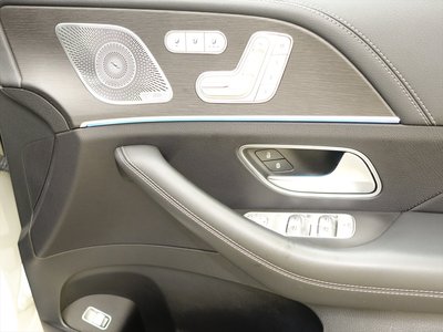 2020 Mercedes-BENZ GLE — миниатюра 21