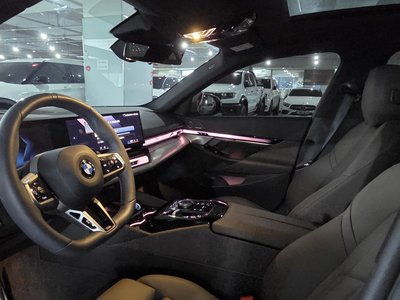 2025 BMW 5 SERIES photo 5