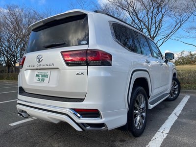2024 Toyota LAND CRUISER 300 — миниатюра 34