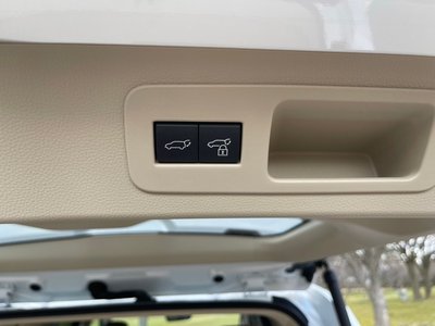2024 Toyota LAND CRUISER 300 — миниатюра 217