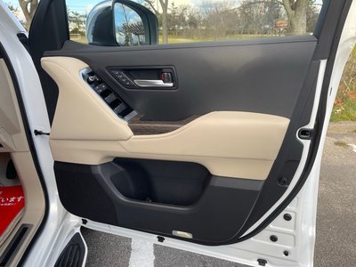 2024 Toyota LAND CRUISER 300 — миниатюра 188