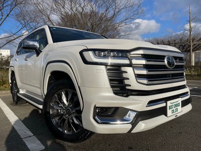 2024 Toyota LAND CRUISER 300 — миниатюра 26