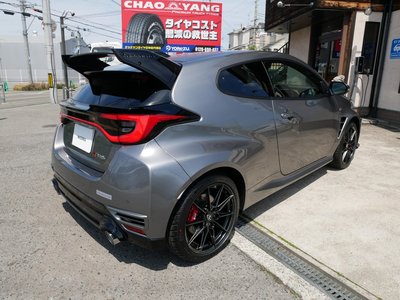 TOYOTA YARIS - 9