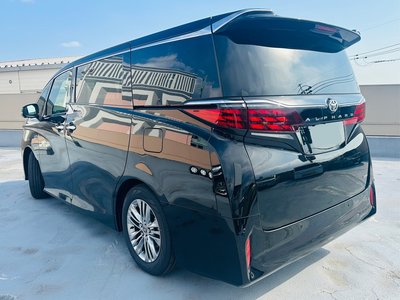 TOYOTA ALPHARD - 2