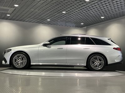 MERCEDES-BENZ E-CLASS - 9