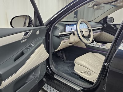 GENESIS GV80 - 10