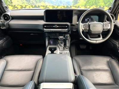 TOYOTA LAND CRUISER 250 - 2