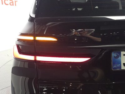 BMW X7 - 10