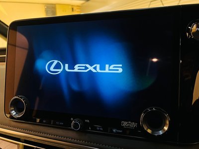 صورة مصغرة 30 لـ 2024 Lexus LM