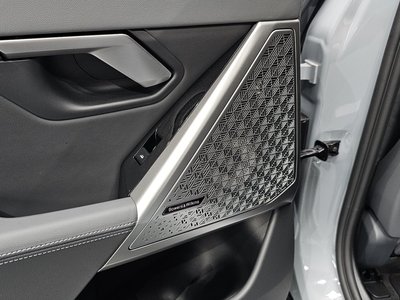2025 BMW 5 SERIES 缩略图 28