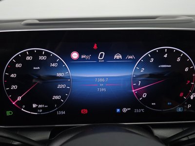 2025 Mercedes-BENZ GLC 照片 8