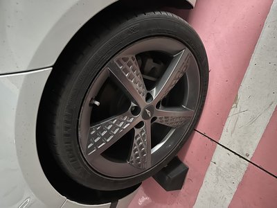 GENESIS G80 (RG3) - 10