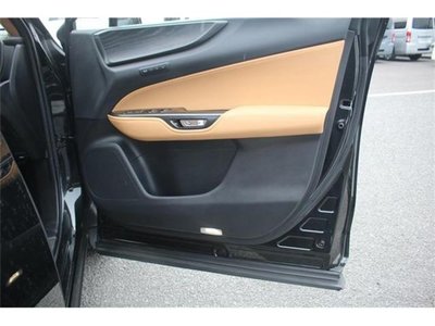 2021 Lexus NX — миниатюра 25