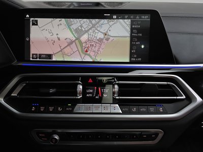 2022 BMW X6 — миниатюра 19