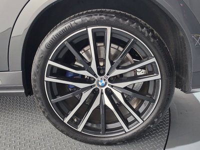 2022 BMW X6 photo 8