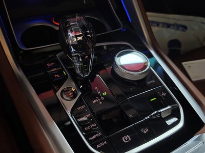 2022 BMW X6 — миниатюра 12