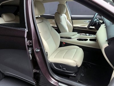 صورة مصغرة 12 لـ 2022 Genesis GV70