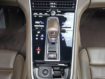 PORSCHE PANAMERA - 9