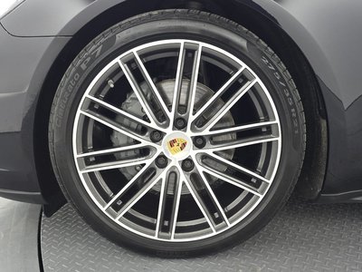 PORSCHE PANAMERA - 6