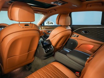 BENTLEY FLYING SPUR - 10