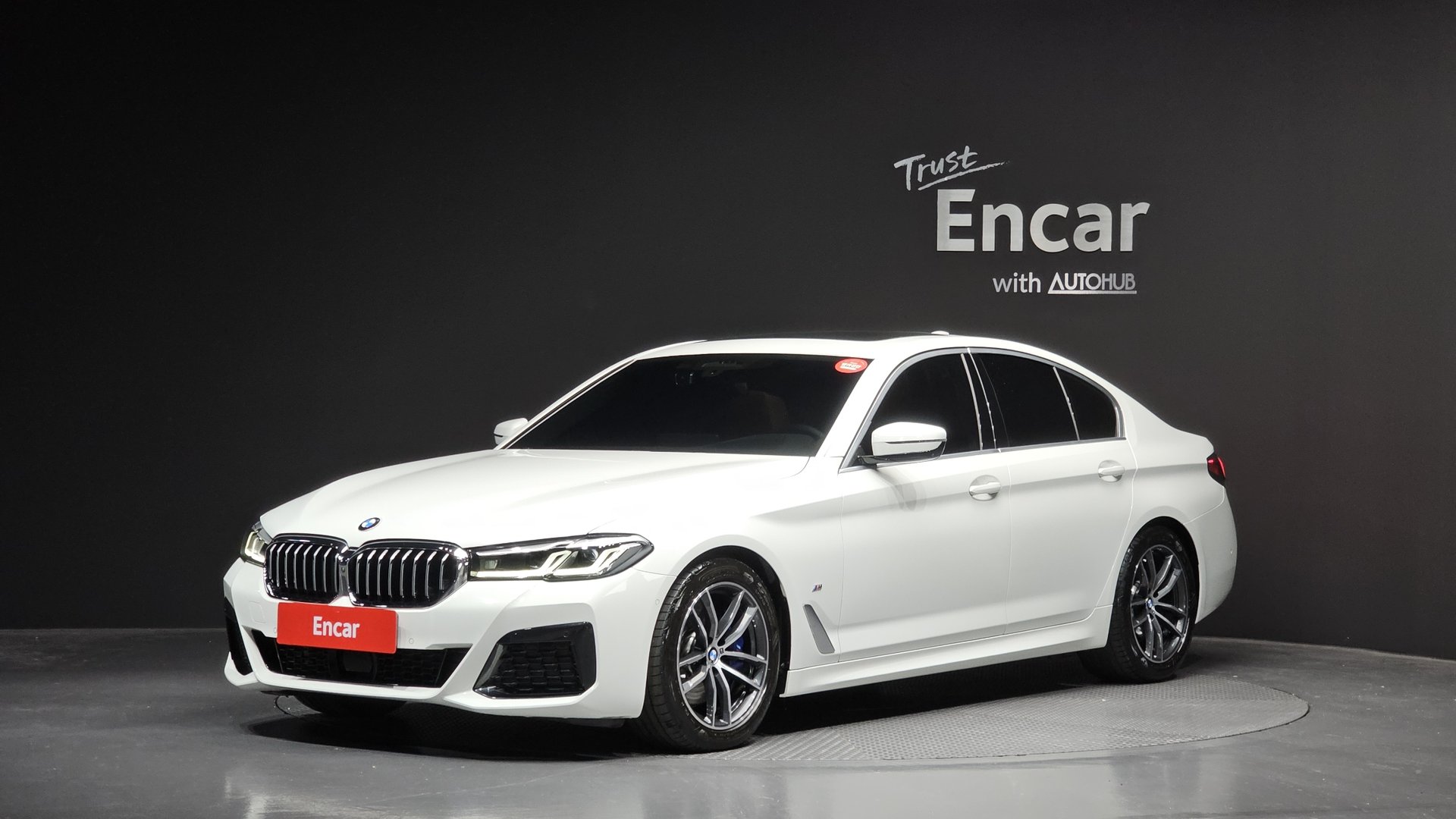 BMW 5 SERIES - View 1