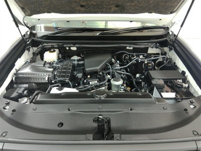 TOYOTA LAND CRUISER PRADO - 8