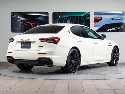 2022 Maserati GHIBLI — фото 5