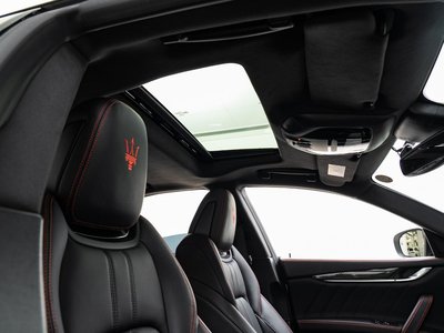 2022 Maserati GHIBLI — фото 6