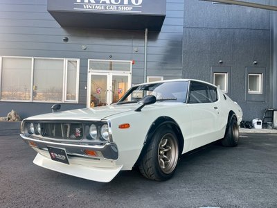 NISSAN SKYLINE COUPE - 1