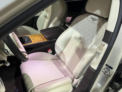 صورة 7 لـ 2020 Bentley FLYING SPUR