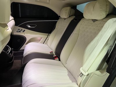 2020 Bentley FLYING SPUR 缩略图 16