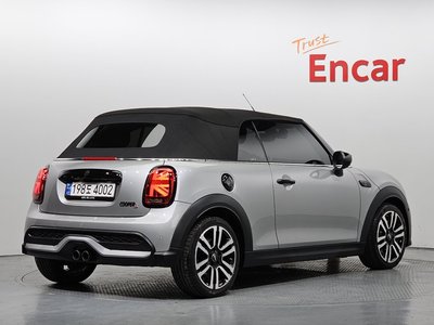 MINI CONVERTIBLE - 4