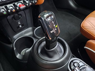 MINI CONVERTIBLE - 9