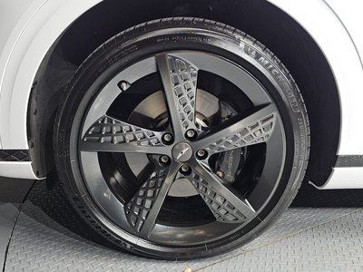 صورة 6 لـ 2022 Genesis GV70