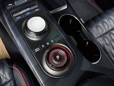 صورة 9 لـ 2022 Genesis GV70