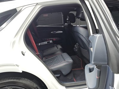 صورة مصغرة 11 لـ 2022 Genesis GV70