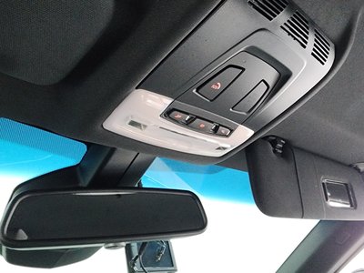 2016 BMW I8 缩略图 19