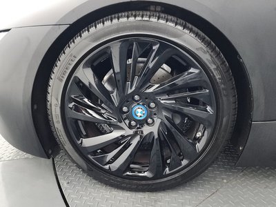 BMW I8 - 6