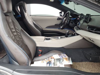 2016 BMW I8 缩略图 11