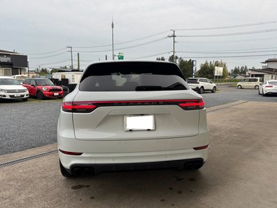 PORSCHE CAYENNE - 6