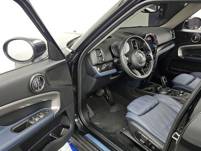 MINI COUNTRYMAN - 10